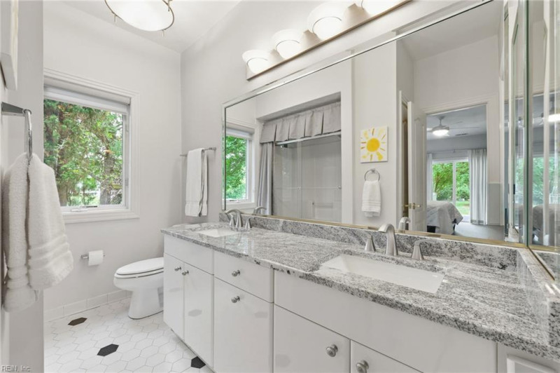 Photo 15 of 50 residential for sale in Virginia Beach virginia