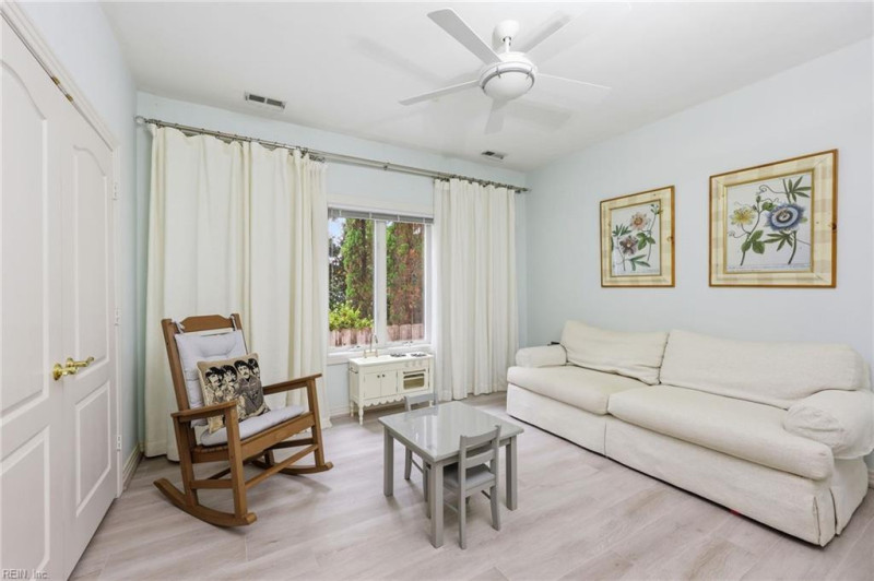 Photo 16 of 50 residential for sale in Virginia Beach virginia