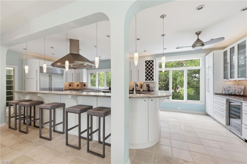 Photo 17 of 50 residential for sale in Virginia Beach virginia