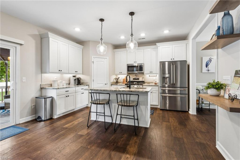 Photo 10 of 50 residential for sale in Poquoson virginia