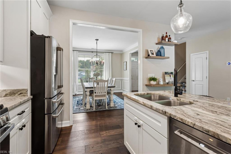 Photo 13 of 50 residential for sale in Poquoson virginia