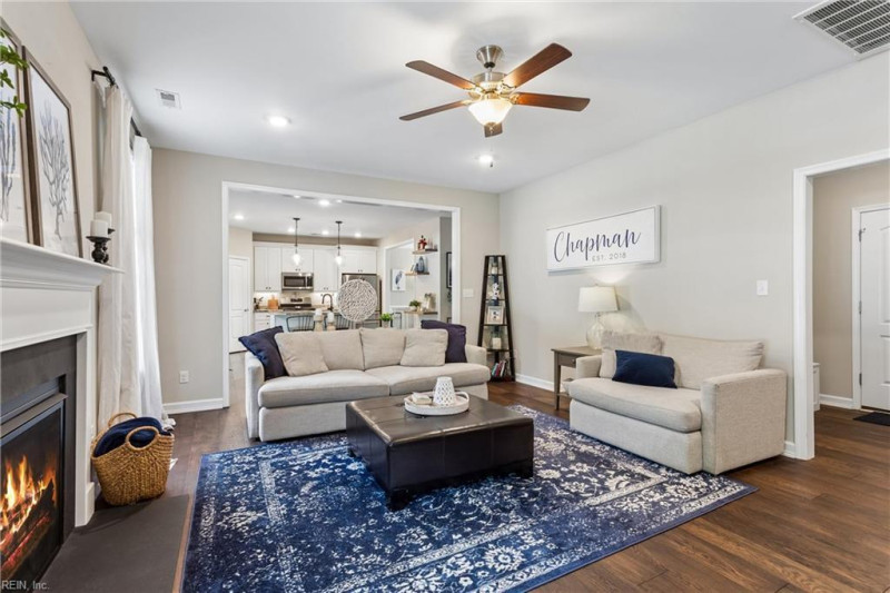 Photo 19 of 50 residential for sale in Poquoson virginia