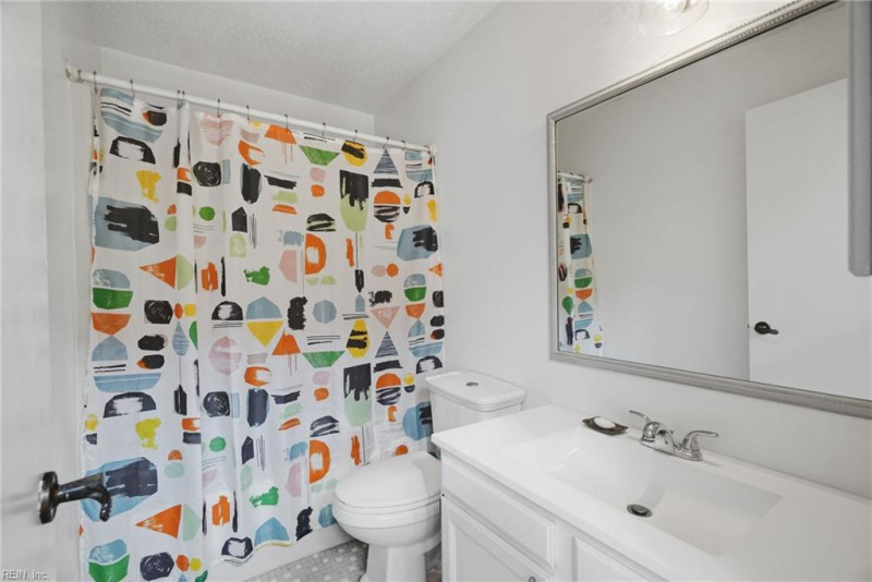 Photo 32 of 50 residential for sale in Hampton virginia