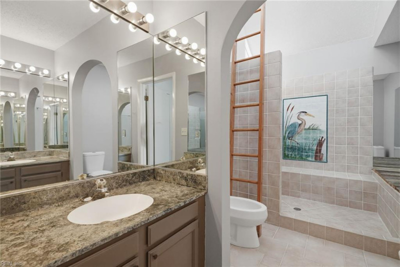 Photo 37 of 50 residential for sale in Hampton virginia