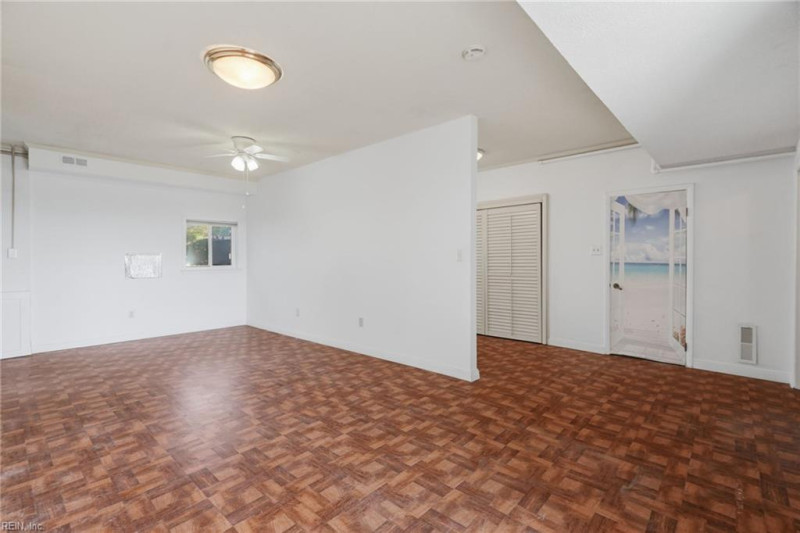 Photo 40 of 50 residential for sale in Hampton virginia