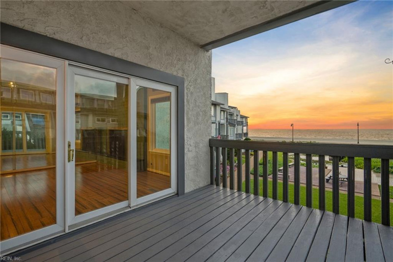 Photo 7 of 50 residential for sale in Hampton virginia