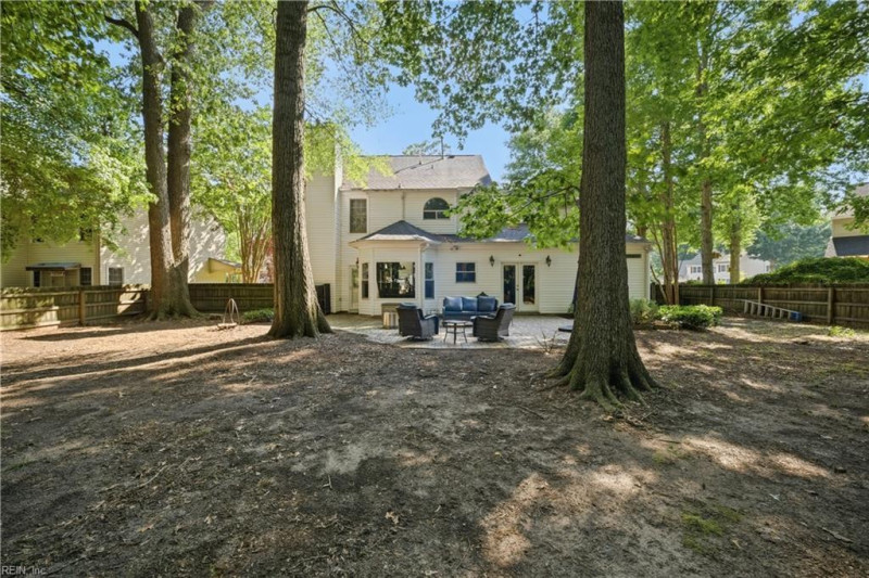 Photo 34 of 39 residential for sale in Chesapeake virginia Photo 34 of 39 residential for sale in Chesapeake virginia