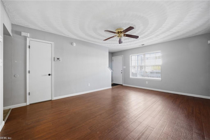 Photo 7 of 22 residential for sale in Norfolk virginia Photo 7 of 22 residential for sale in Norfolk virginia