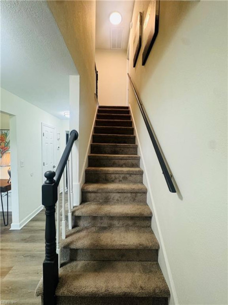 Photo 10 of 22 residential for sale in Virginia Beach virginia