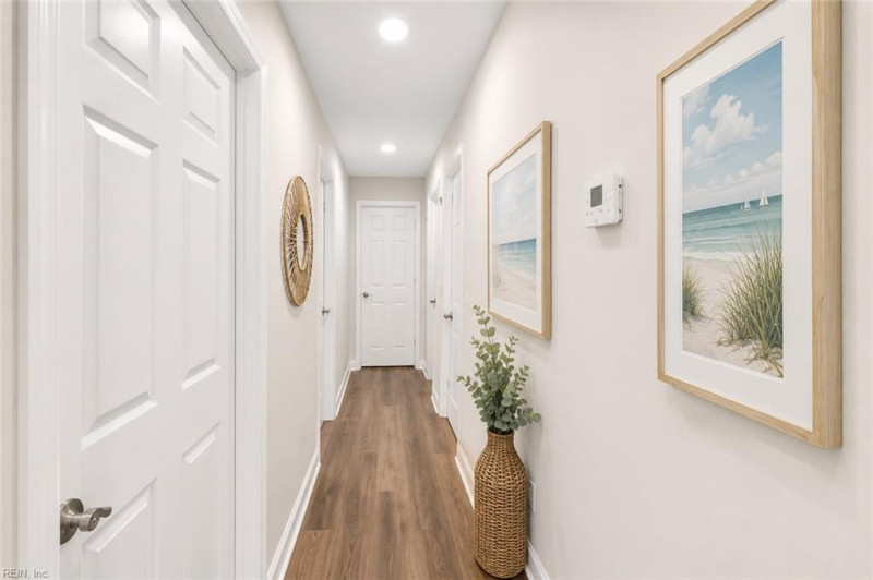 Photo 14 of 22 residential for sale in Virginia Beach virginia