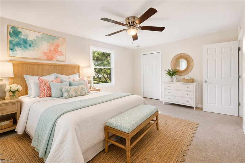 Photo 9 of 22 residential for sale in Virginia Beach virginia