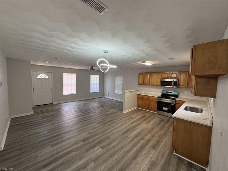 Photo 4 of 11 residential for sale in Norfolk virginia Photo 4 of 11 residential for sale in Norfolk virginia