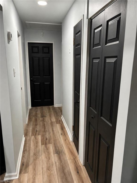 Photo 8 of 17 residential for sale in Portsmouth virginia