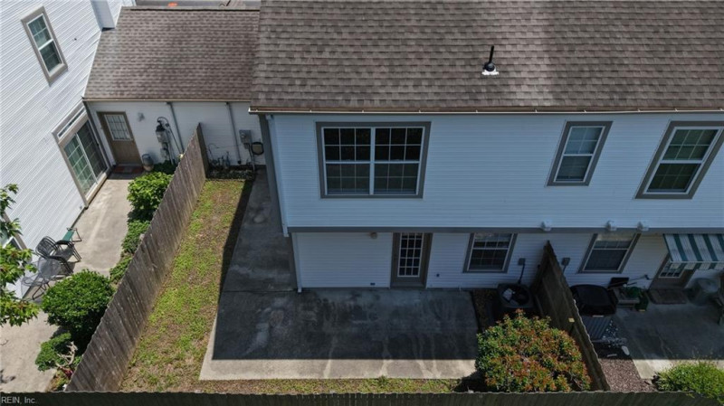 Photo 23 of 31 residential for sale in Virginia Beach virginia