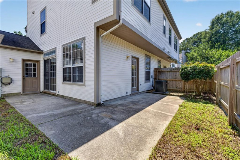 Photo 24 of 31 residential for sale in Virginia Beach virginia