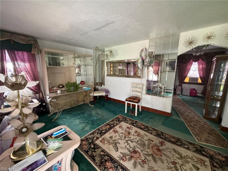 Photo 4 of 28 residential for sale in Norfolk virginia