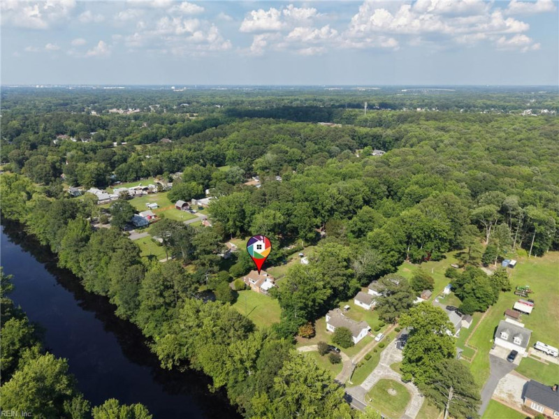 Photo 28 of 32 residential for sale in Chesapeake virginia
