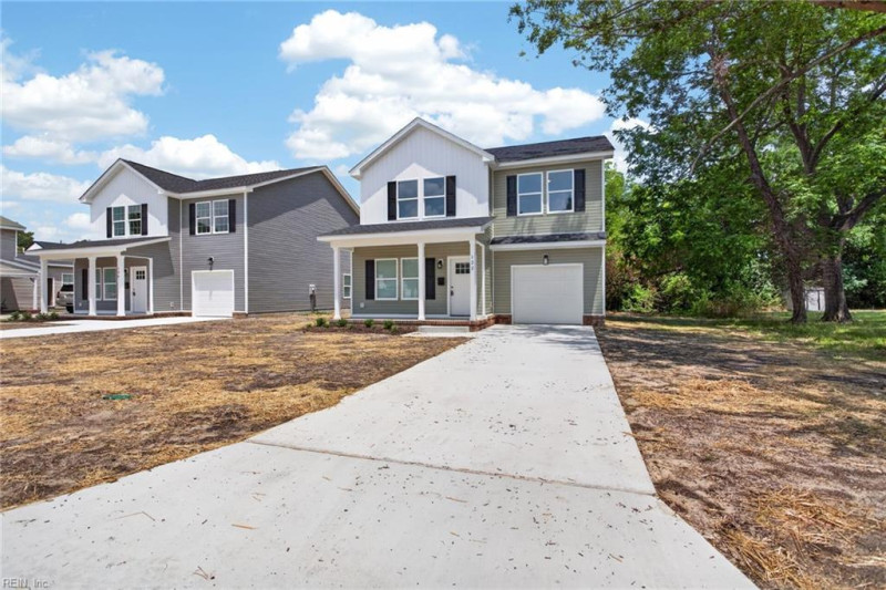 Photo 3 of 33 residential for sale in Suffolk virginia