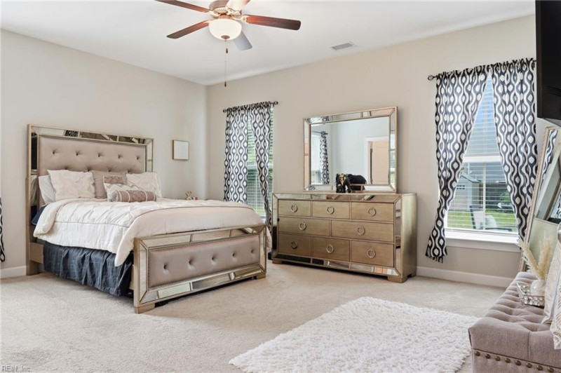Photo 19 of 31 residential for sale in Virginia Beach virginia