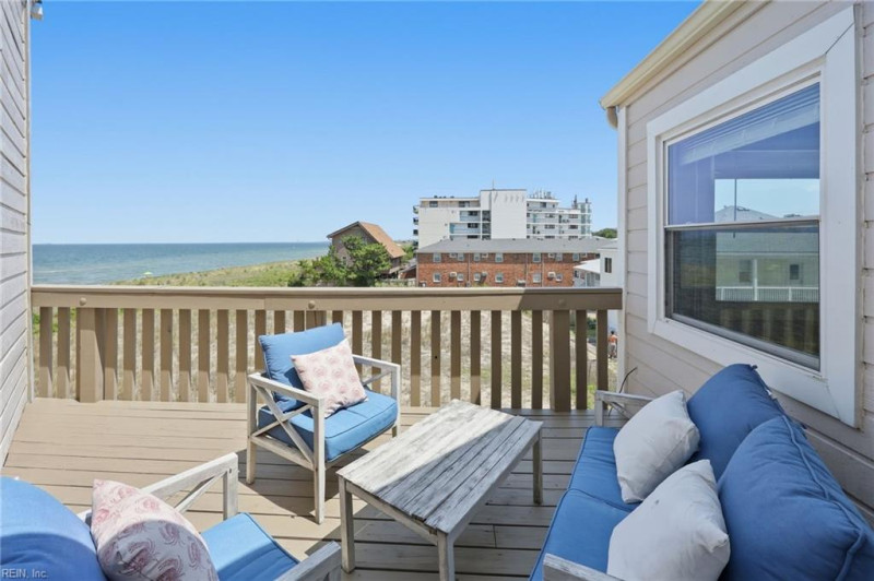 Photo 3 of 38 residential for sale in Norfolk virginia Photo 3 of 38 residential for sale in Norfolk virginia