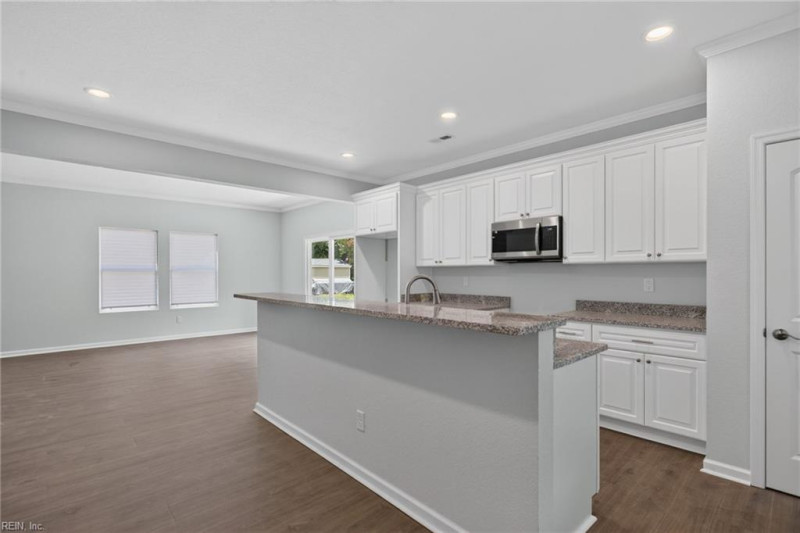 Photo 18 of 35 residential for sale in Suffolk virginia