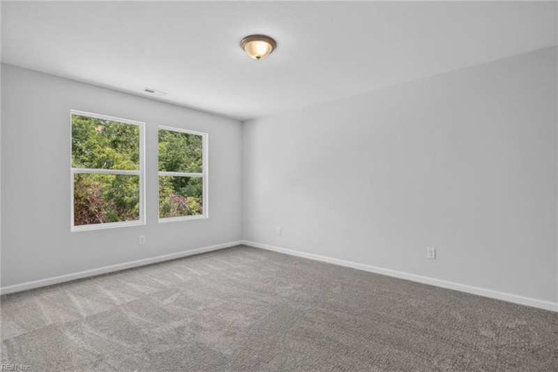 Photo 31 of 35 residential for sale in Suffolk virginia