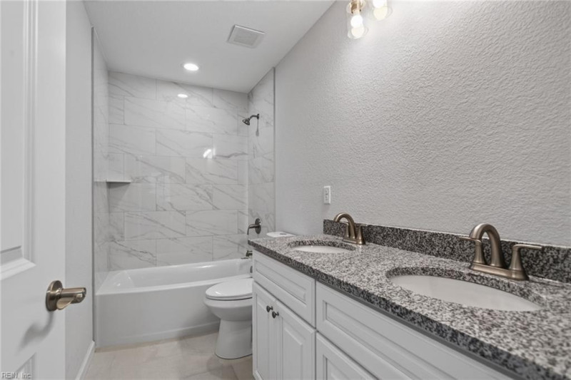 Photo 32 of 35 residential for sale in Suffolk virginia