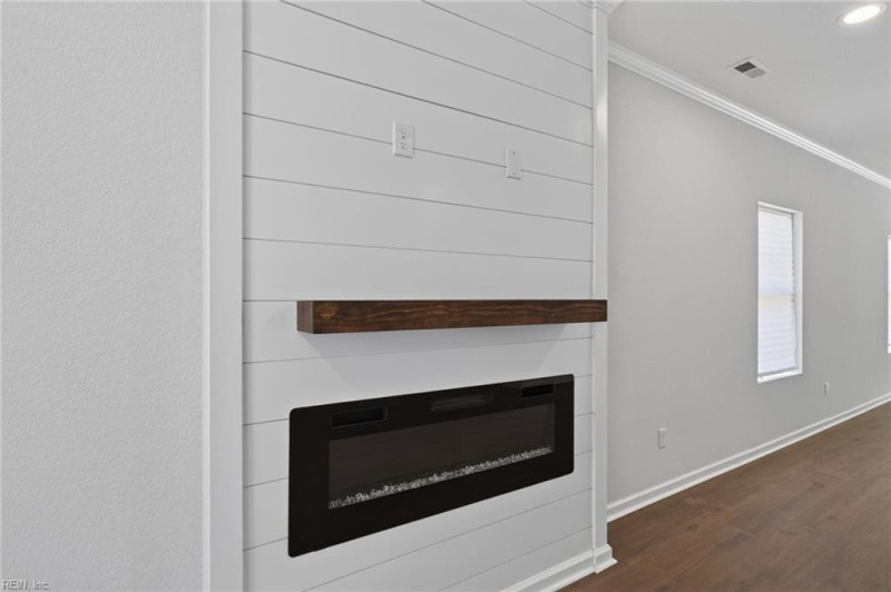Photo 9 of 35 residential for sale in Suffolk virginia