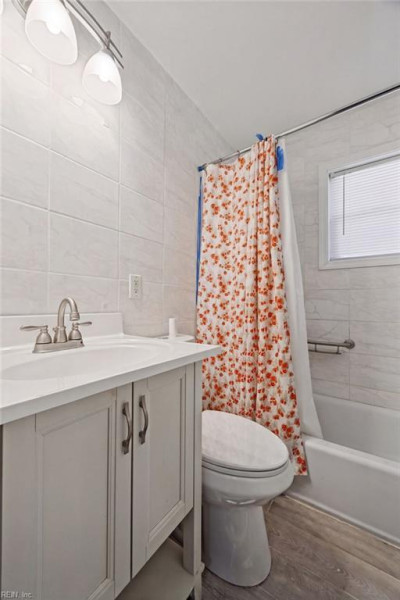 Photo 13 of 17 residential for sale in Hampton virginia Photo 13 of 17 residential for sale in Hampton virginia