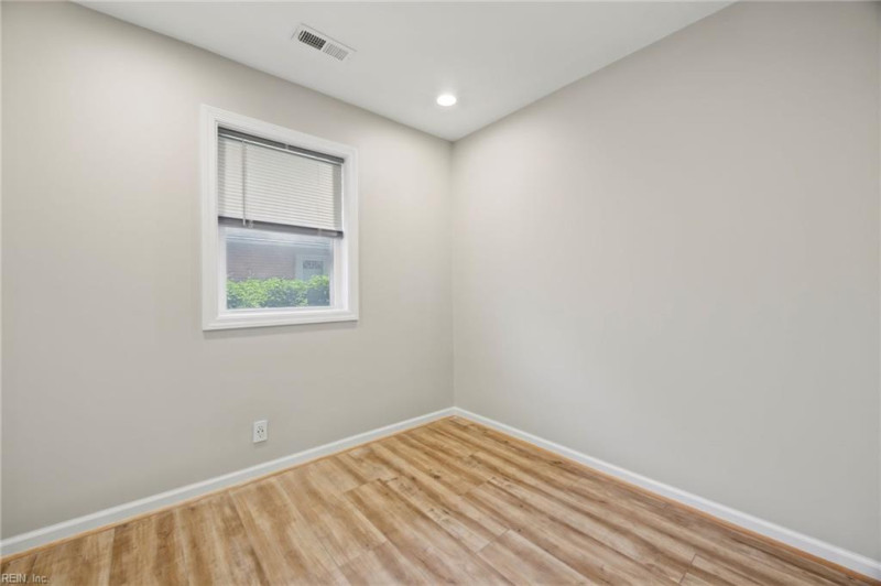 Photo 9 of 17 residential for sale in Hampton virginia Photo 9 of 17 residential for sale in Hampton virginia