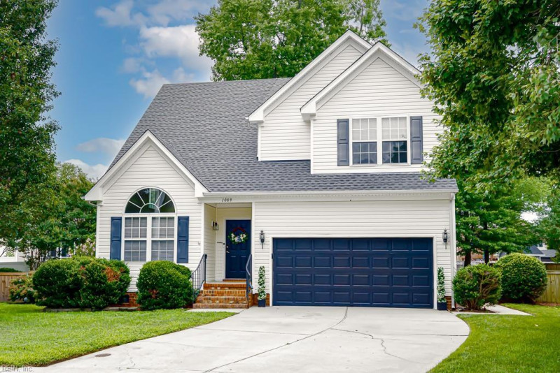 Photo 1 of 50 residential for sale in Chesapeake virginia
