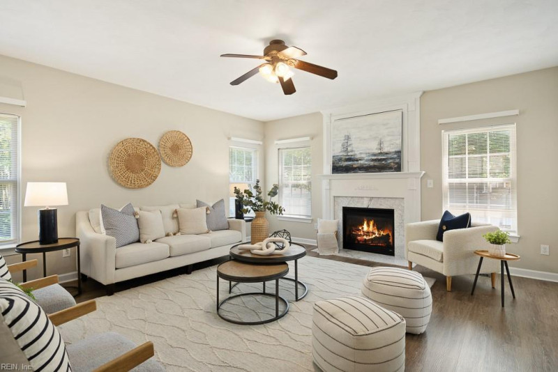 Photo 10 of 50 residential for sale in Chesapeake virginia