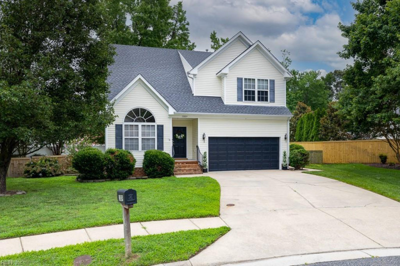 Photo 2 of 50 residential for sale in Chesapeake virginia