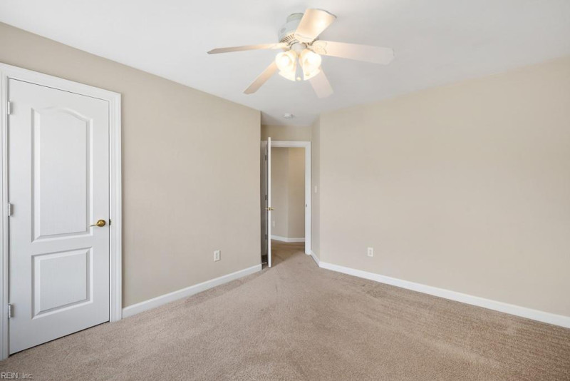 Photo 40 of 50 residential for sale in Chesapeake virginia