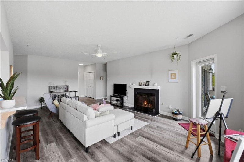 Photo 8 of 50 residential for sale in Hampton virginia Photo 8 of 50 residential for sale in Hampton virginia