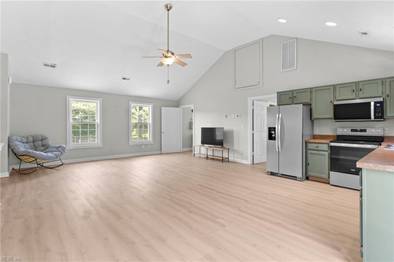 Photo 38 of 50 residential for sale in Chesapeake virginia Photo 38 of 50 residential for sale in Chesapeake virginia