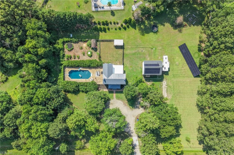 Photo 5 of 50 residential for sale in Chesapeake virginia Photo 5 of 50 residential for sale in Chesapeake virginia