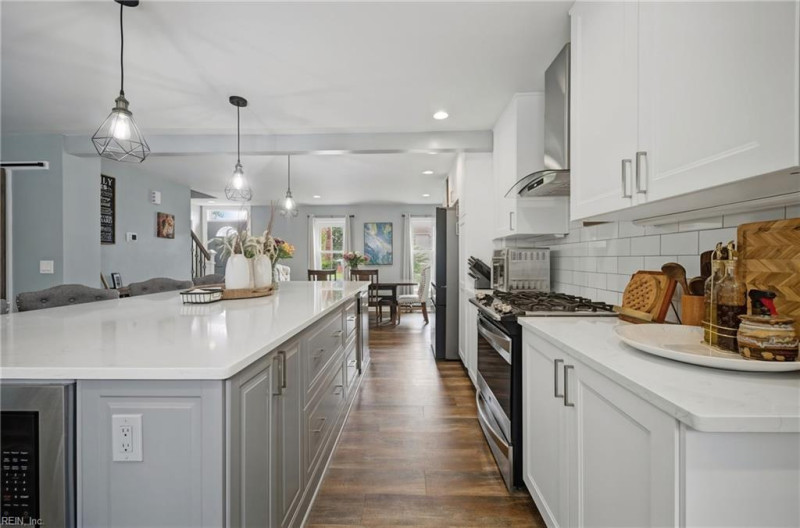 Photo 8 of 37 residential for sale in Chesapeake virginia Photo 8 of 37 residential for sale in Chesapeake virginia