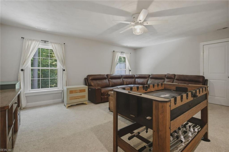 Photo 30 of 46 residential for sale in Chesapeake virginia