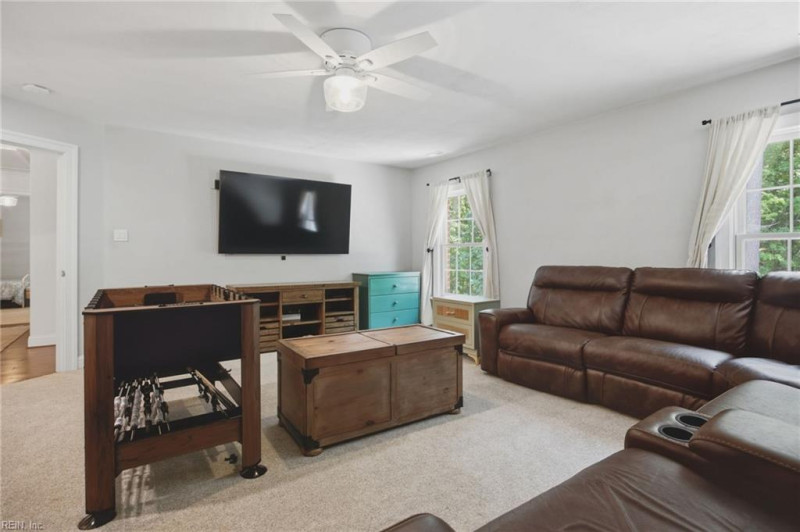 Photo 31 of 46 residential for sale in Chesapeake virginia