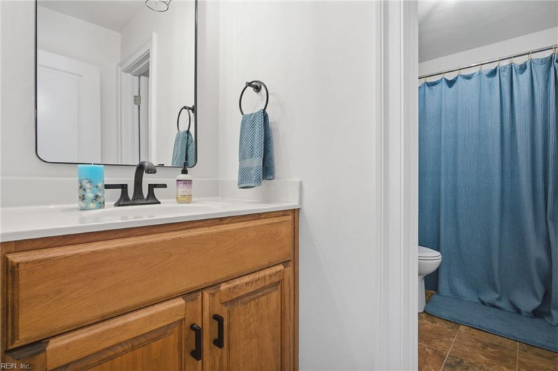 Photo 34 of 46 residential for sale in Chesapeake virginia