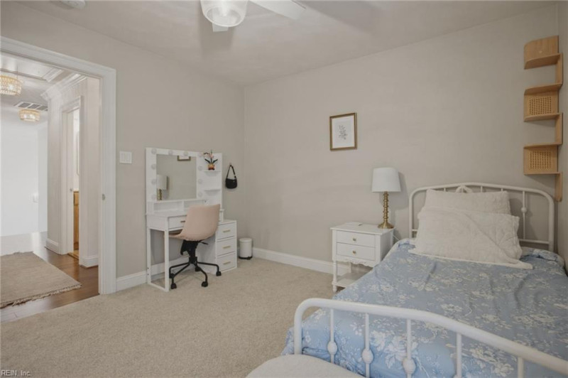 Photo 35 of 46 residential for sale in Chesapeake virginia