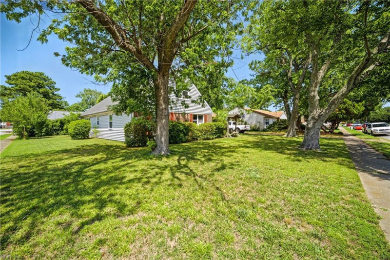 Photo 2 of 30 residential for sale in Virginia Beach virginia Photo 2 of 30 residential for sale in Virginia Beach virginia