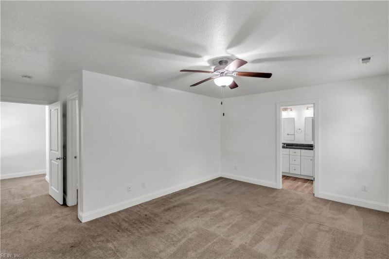 Photo 32 of 50 residential for sale in Portsmouth virginia