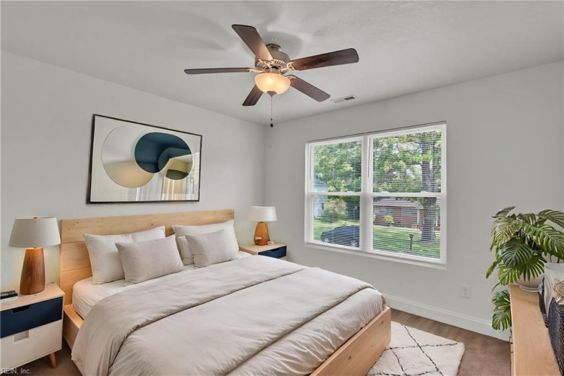 Photo 48 of 50 residential for sale in Portsmouth virginia