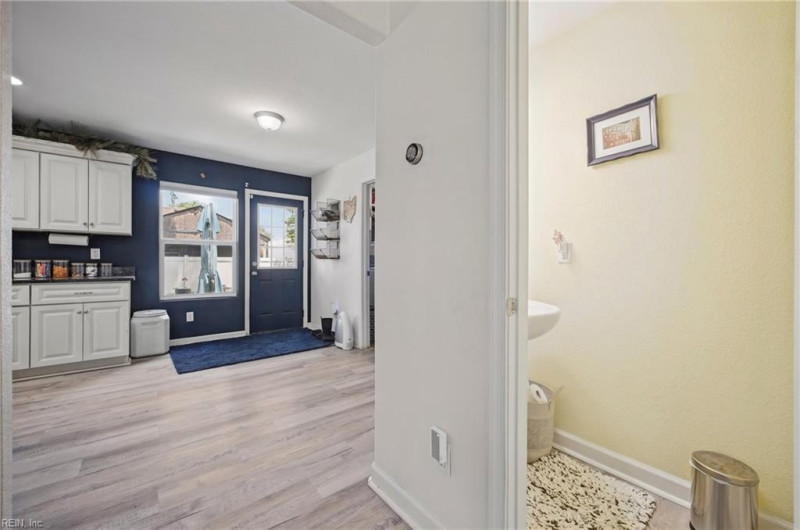 Photo 14 of 32 residential for sale in Norfolk virginia