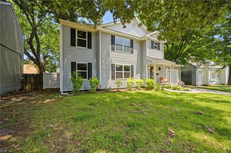 Photo 2 of 32 residential for sale in Norfolk virginia