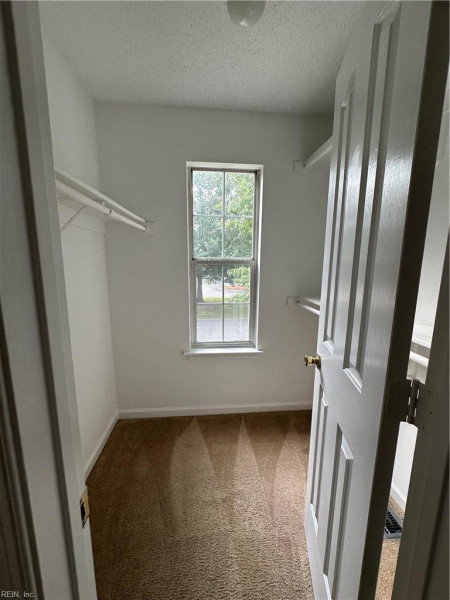 Photo 16 of 20 residential for sale in Chesapeake virginia