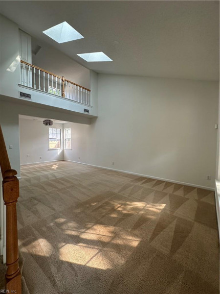 Photo 3 of 20 residential for sale in Chesapeake virginia