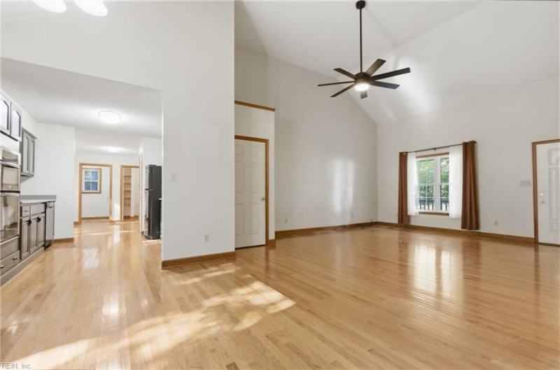 Photo 23 of 50 residential for sale in Camden County virginia